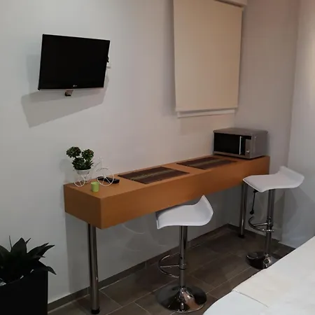Apartment Dramamine2